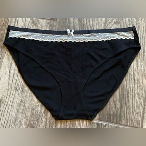 New Saint Eve cotton bikini panties size XL Black and White